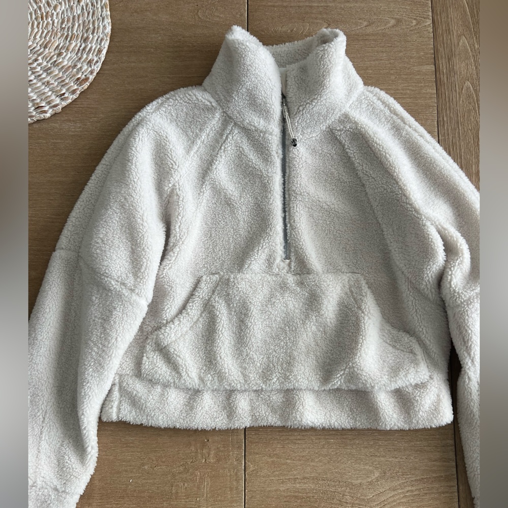 Lululemon Scuba Cream Fleece half zip XS/S
